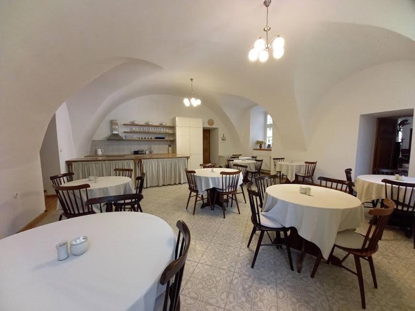 Penzion Zamek Rozsochatec Exterior foto