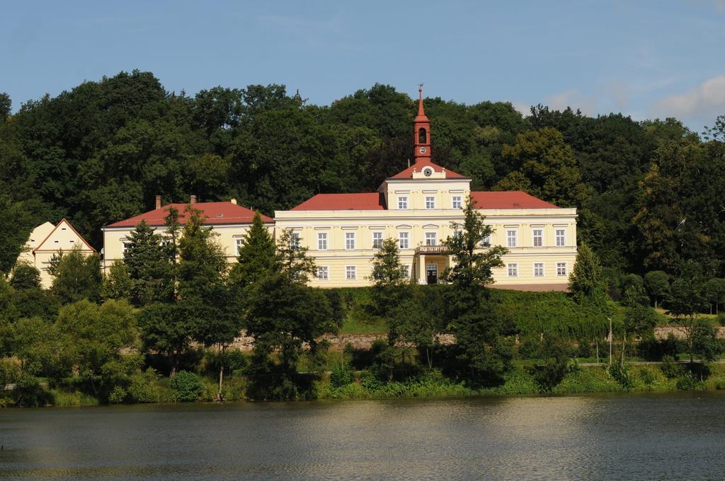 Penzion Zamek Rozsochatec Exterior foto